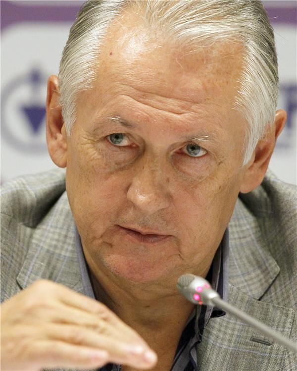 ميخايلو فومينكو مدرب أوكرانيا