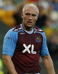 ديـــن أشـتــــــون 