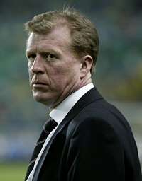 ستيف ماكلارين المدير الفني للمنتخب الانجليزي 