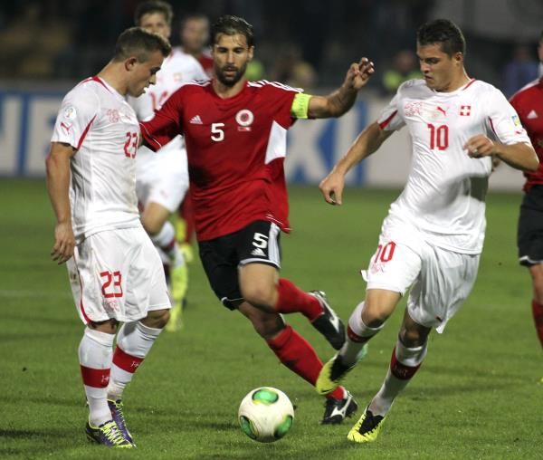 2013-10-11t203818z_163754421_gm1e9ac0cov01_rtrmadp_3_soccer-world_reuters