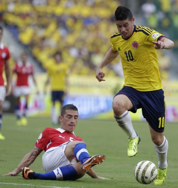 2013-10-11t221304z_1262480639_gm1e9ac0gxs01_rtrmadp_3_soccer-world_reuters