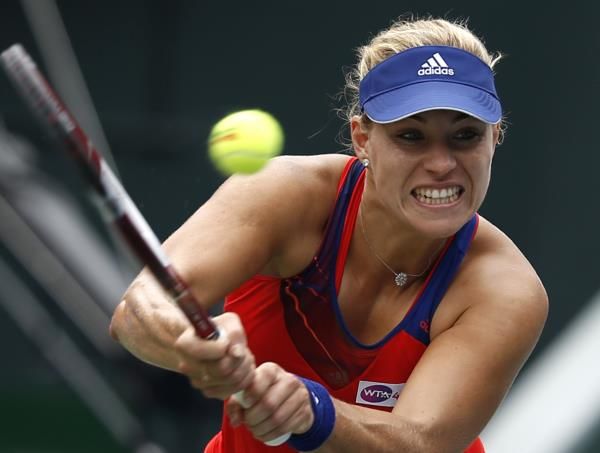 2013-09-28t074146z_1394340542_gm1e99s17je01_rtrmadp_3_tennis-women-japan_reuters