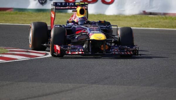 2013-10-12t071747z_700860782_sr1e9ac0k7ofj_rtrmadp_3_motor-racing-prix_reuters