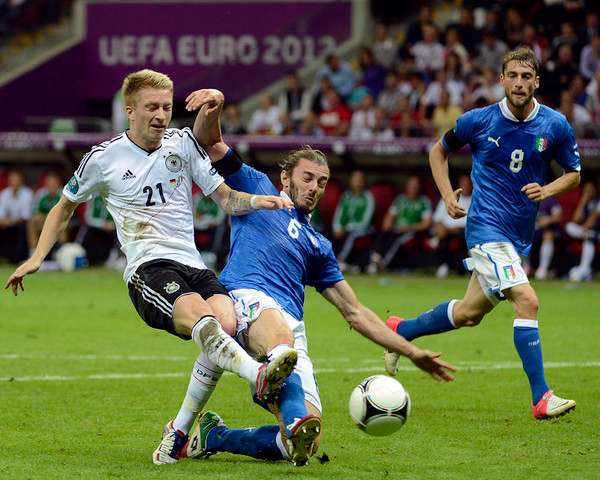 من مباراة الفريقين في يورو 2012