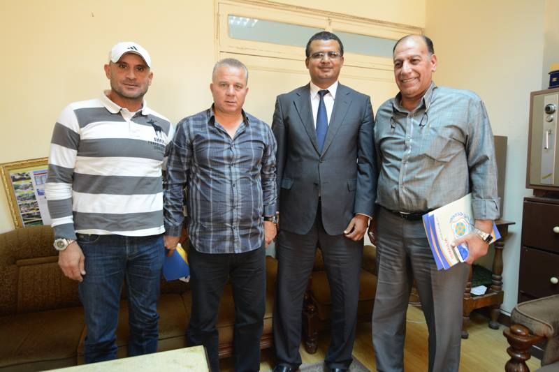 غريب مع الكيلاني وبلبل بعد التوقيع