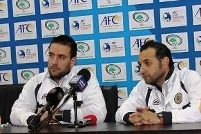 كاباليرا خلال المؤتمر الصحفي.