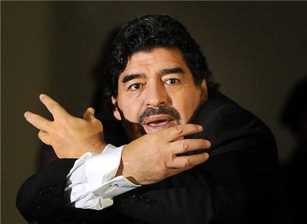 دييجو ارماندو مارادونا 