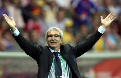 رايمون دومينيك مدرب المنتخب الفرنسي