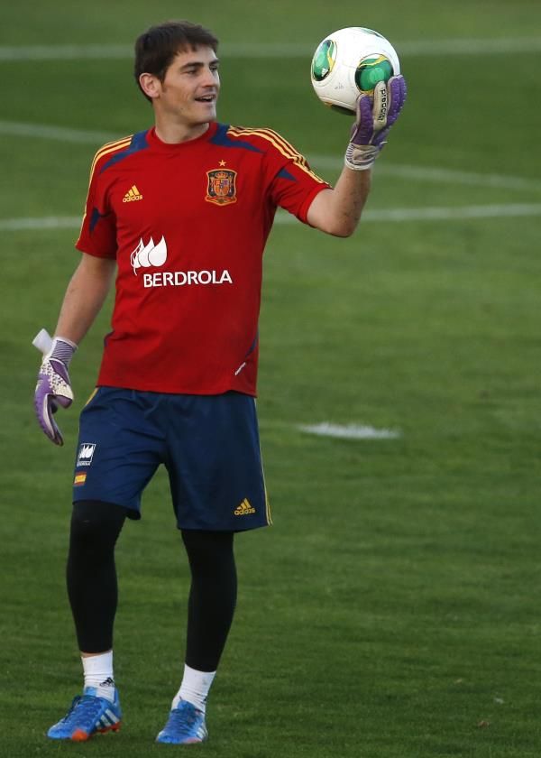 إيكر كاسياس