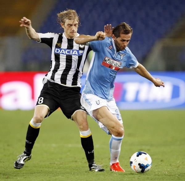 2013-08-25t202936z_949665894_gm1e98q0cem01_rtrmadp_3_soccer-italy_reuters