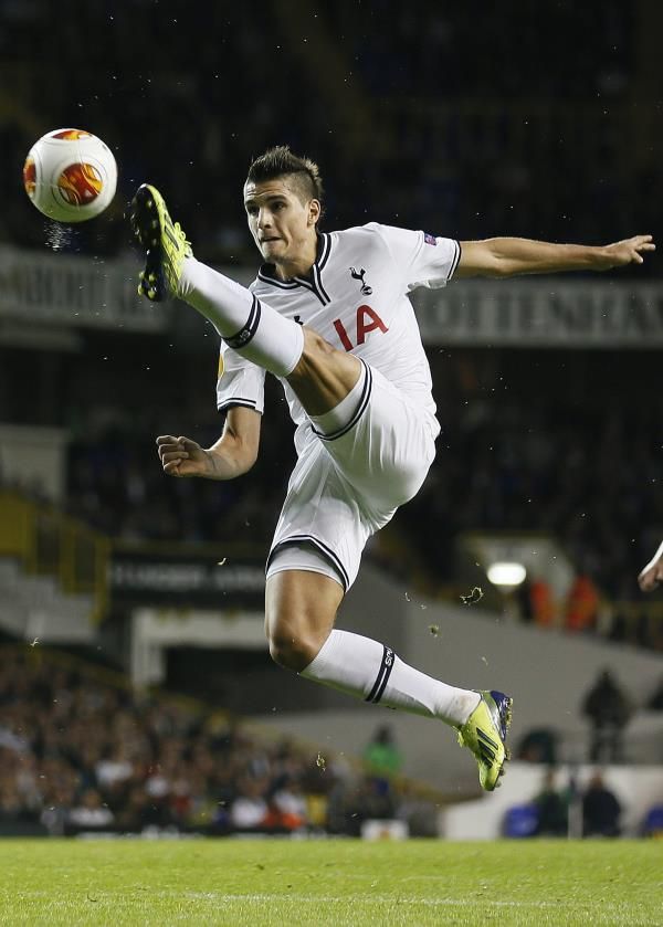2013-09-19t201323z_696559438_gm1e99k0bno01_rtrmadp_3_soccer-europa_reuters