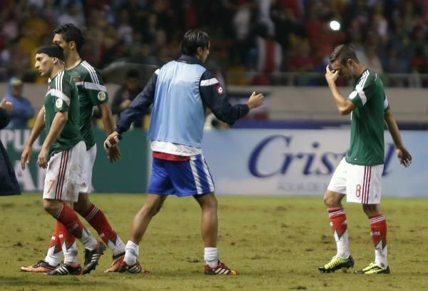 2013-10-16t042510z_596293725_gm1e9ag0ye301_rtrmadp_3_soccer-world_reuters