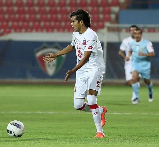 البرازيلي روجيريو سجل هدف الكويت الثالث
