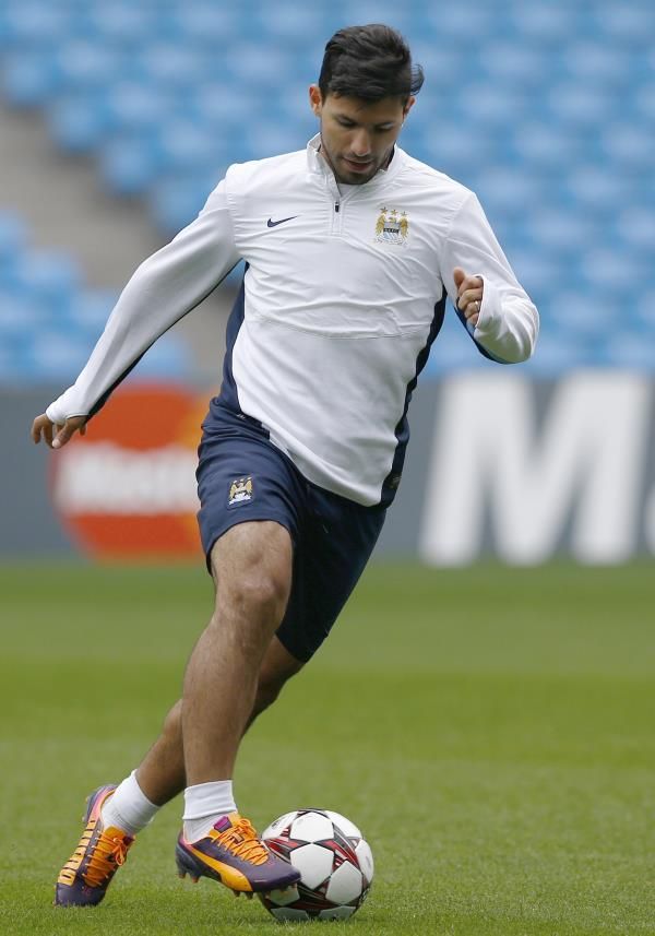 2013-10-01t104834z_1527733692_lm1e9a10trs01_rtrmadp_3_soccer-champions-manchester-city_reuters