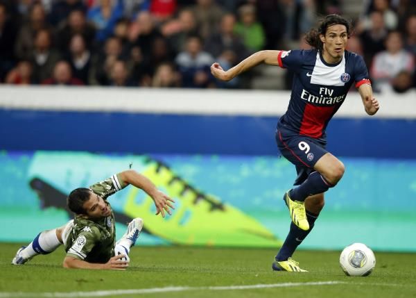 2013-10-19t165634z_585688297_gm1e9ak02je01_rtrmadp_3_soccer-france_reuters