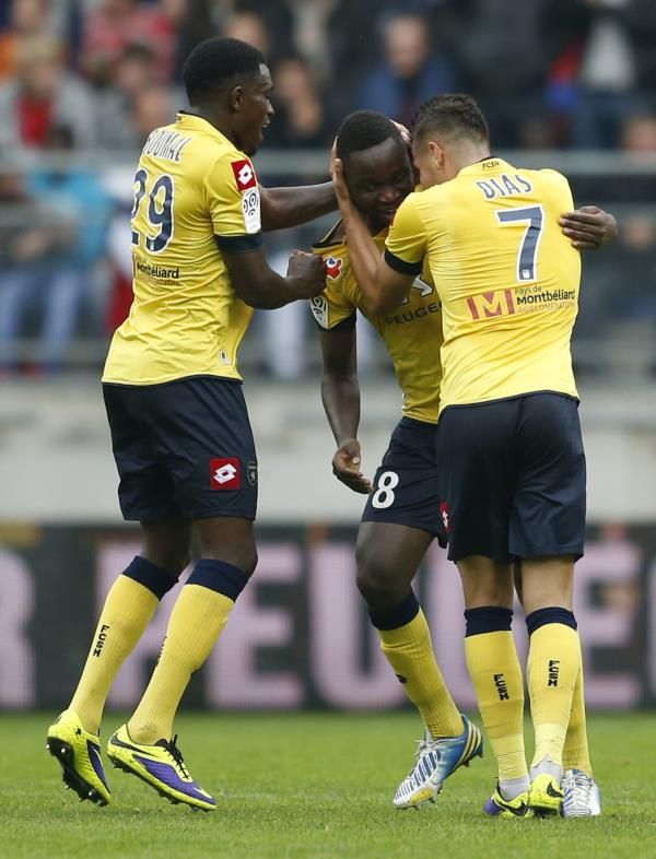 2013-10-20t134417z_564709785_gm1e9ak1obg01_rtrmadp_3_soccer-france_reuters