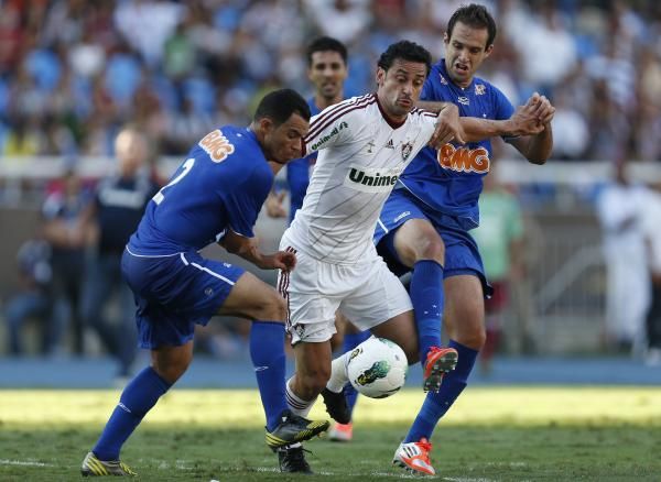 2012-11-18t201041z_2026703918_gm1e8bj0bjd01_rtrmadp_3_soccer-brazil_reuters