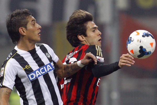 2013-10-19t203709z_1418571978_gm1e9ak0cr901_rtrmadp_3_soccer-italy_reuters