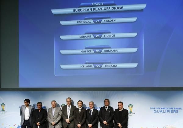 جانب من مراسم القرعة التي أقيمت في زيوريخ