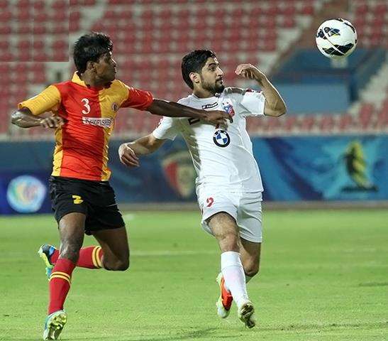 عبدالهادي خميس مهاجم الكويت سجل هدف وتعرض للطرد امام ايست بنغال
