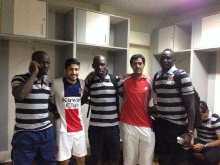 عبدالهادي خميس اتجه لغرفة لاعبي الفريق الهندي و اعتذر من اوكبارا عقب المباراة