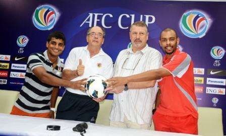 مدربا الفريقين مارين وفالوبا خلال المؤتمر الصحفي