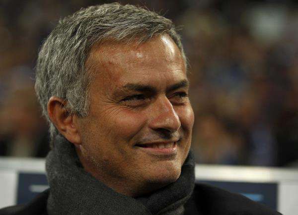2013-10-22t192317z_736351472_lr2e9am1hujsv_rtrmadp_3_soccer-champions_reuters