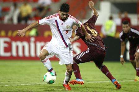 شادييف صاحب الثنائية في شباك فنزويلا