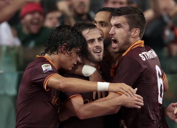 2013-10-18t195722z_1811522417_gm1e9aj0avy01_rtrmadp_3_soccer-italy_reuters