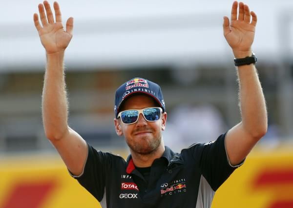 2013-10-10t082422z_442682605_gm1e9aa19ht01_rtrmadp_3_motor-racing-prix_reuters