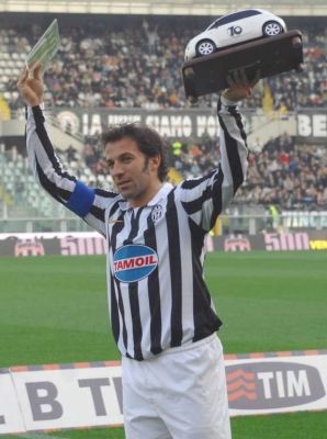 مهاجم يوفنتوس الايطالي المخضرم أليساندرو دل بييرو