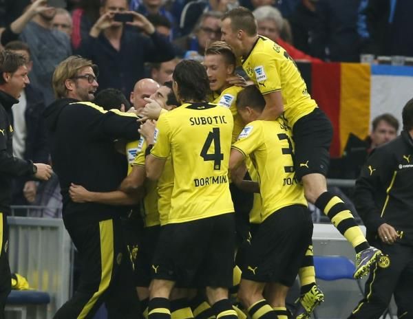 2013-10-26t150216z_33132059_bm2e9aq1b0001_rtrmadp_3_soccer-germany_reuters