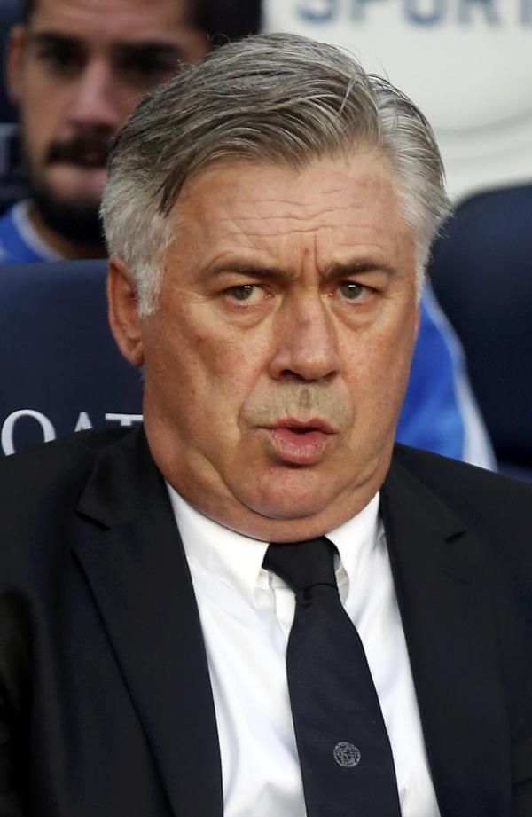2013-10-26t163029z_1816068578_lr2e9aq19ui1n_rtrmadp_3_soccer-spain_reuters