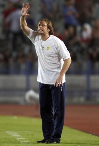 2010-08-30t004901z_01_cai513_rtridsp_3_soccer-africa-champions_reuters