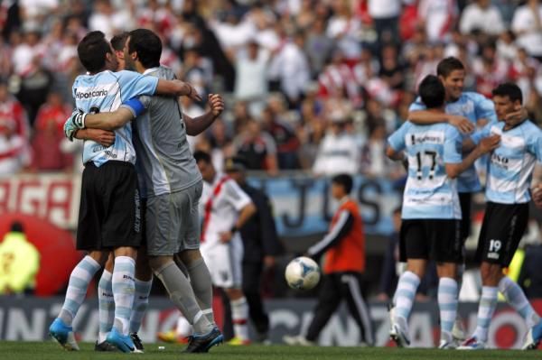 2012-09-23t204427z_2049047500_gm1e89o0d0s01_rtrmadp_3_soccer-latam_reuters