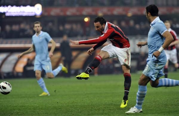 2013-03-02t212205z_867483624_gm1e9330et501_rtrmadp_3_soccer-italy_reuters
