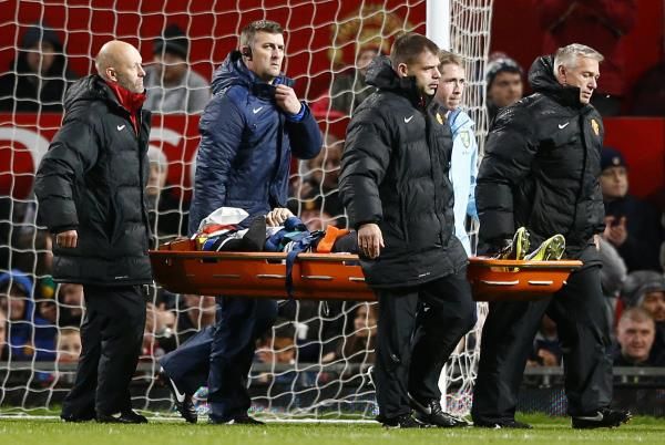 2013-10-29t212501z_329647641_gm1e9au0ez201_rtrmadp_3_soccer-england-cup_reuters