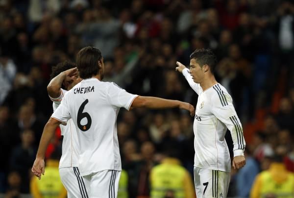 2013-10-30t220127z_1638123549_gm1e9av0gnv01_rtrmadp_3_soccer-spain_reuters