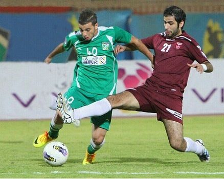محمود المواس لاعب العربي تألق امام النصر في الجولة السابقة