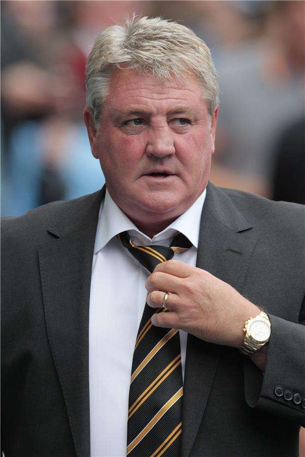 ستيف بروس مدرب هال سيتي