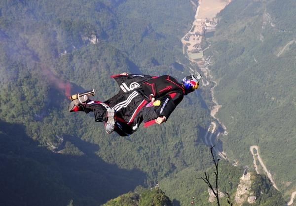 2013-10-14t041516z_22529380_gm1e9ae0xqh01_rtrmadp_3_china_reuters