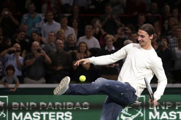 2013-11-02t161942z_1484491879_gm1e9b300sg01_rtrmadp_3_tennis-men-masters_reuters