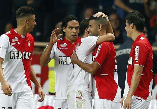 2013-10-27t182009z_2144456740_gm1e9as02zg01_rtrmadp_3_soccer-france_reuters