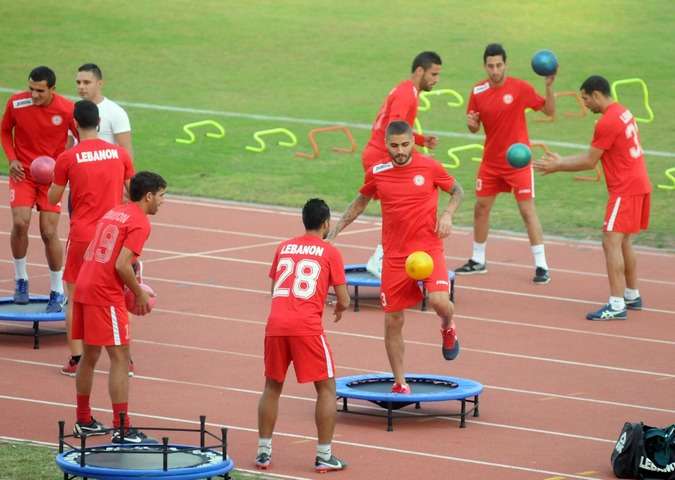 يوسف محمد يشارك في التدريبات