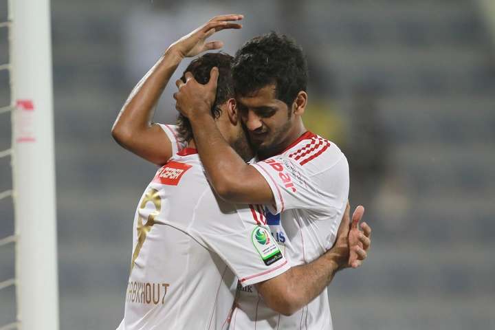 فرحة لاعبو الجزيرة بتخطي العين 