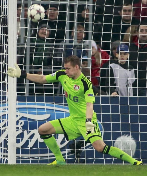 2013-11-05t204841z_520441589_lr2e9b51lsusf_rtrmadp_3_soccer-champions_reuters