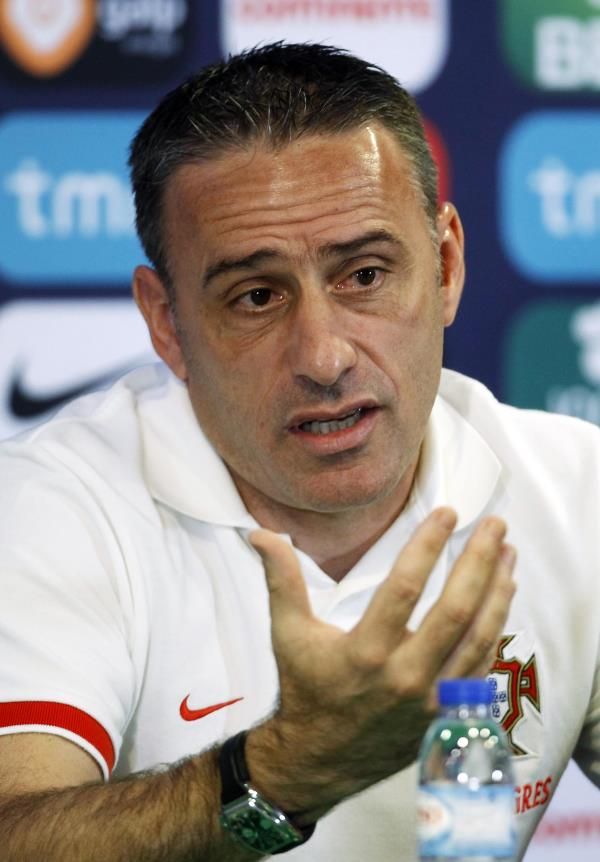 2013-10-10t132536z_633908997_gm1e9aa1nei01_rtrmadp_3_soccer-world_reuters