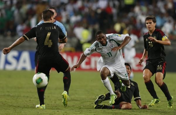 2013-11-08t180605z_1372905133_gm1e9b905nd01_rtrmadp_3_soccer_reuters