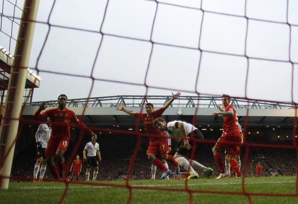 2013-11-09t163530z_1967630542_gm1e9ba00sm01_rtrmadp_3_soccer-england_reuters