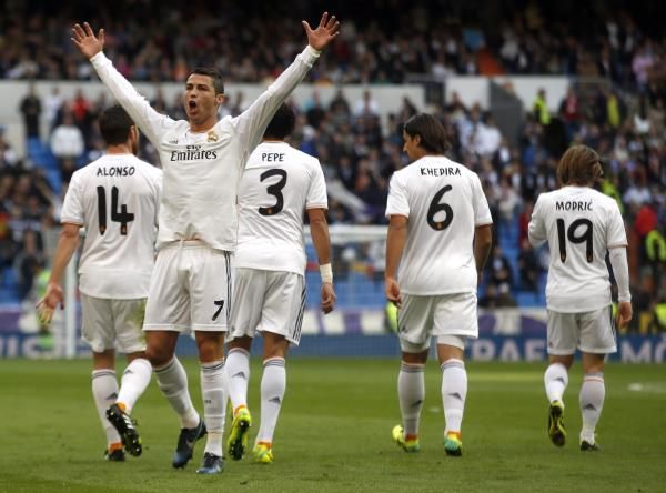 2013-11-09t153818z_1179681162_gm1e9b91tl701_rtrmadp_3_soccer-spain_reuters
